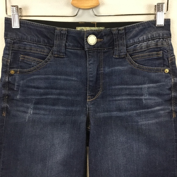 Democracy "Ab" Technology Jean Shorts - Picture 3 of 16